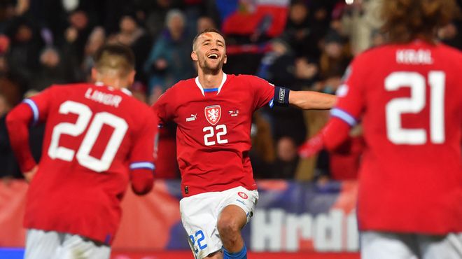 中广州队的 中广州队的