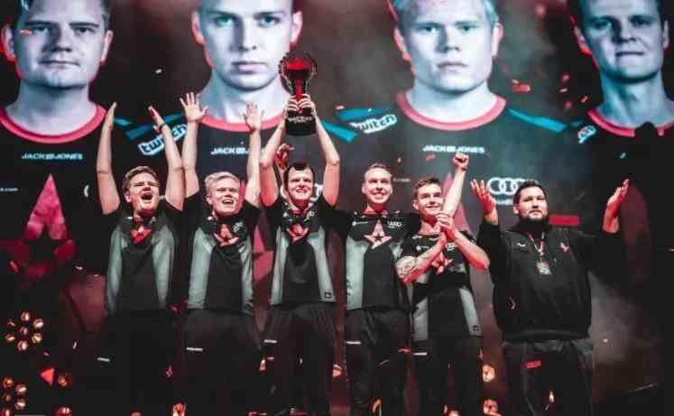 是赛场上无 是赛场上无